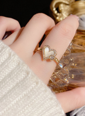 日韩风甜美百搭贝壳爱心戒指女轻奢设计感镶钻指环精致超仙手饰品