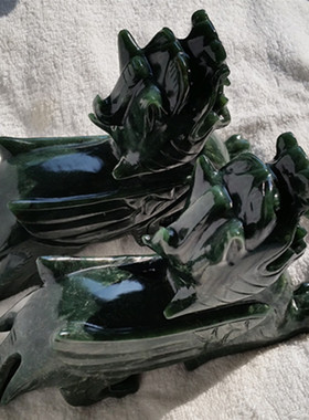 泰山玉貔貅一对招财风水摆件