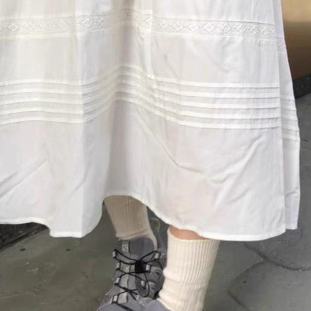 Literary and versatile cotton embroidered white skirt for women spring and summer new style elastic waist A-line umbrella skirt mid-length swing skirt