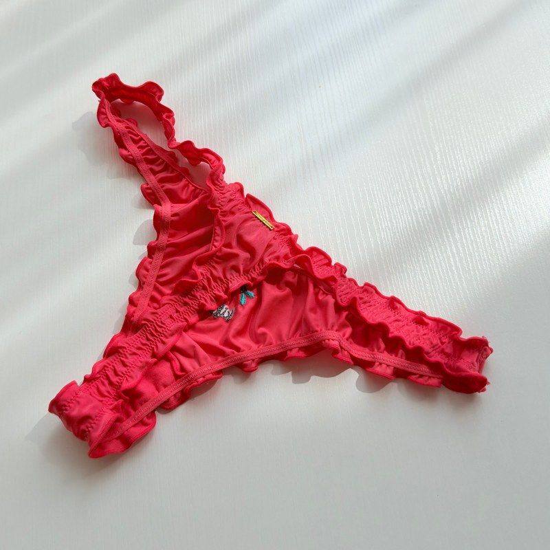 英国boux性感蕾丝丁字裤女木耳边刺绣低腰内裤T裤,淘宝优惠券,粉丝福利购,淘宝优惠卷