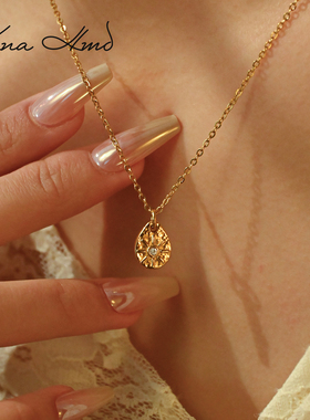 KNA珂娜「金芒朝露」星芒水钻吊坠项链钛钢镀18K金高保色锁骨链女