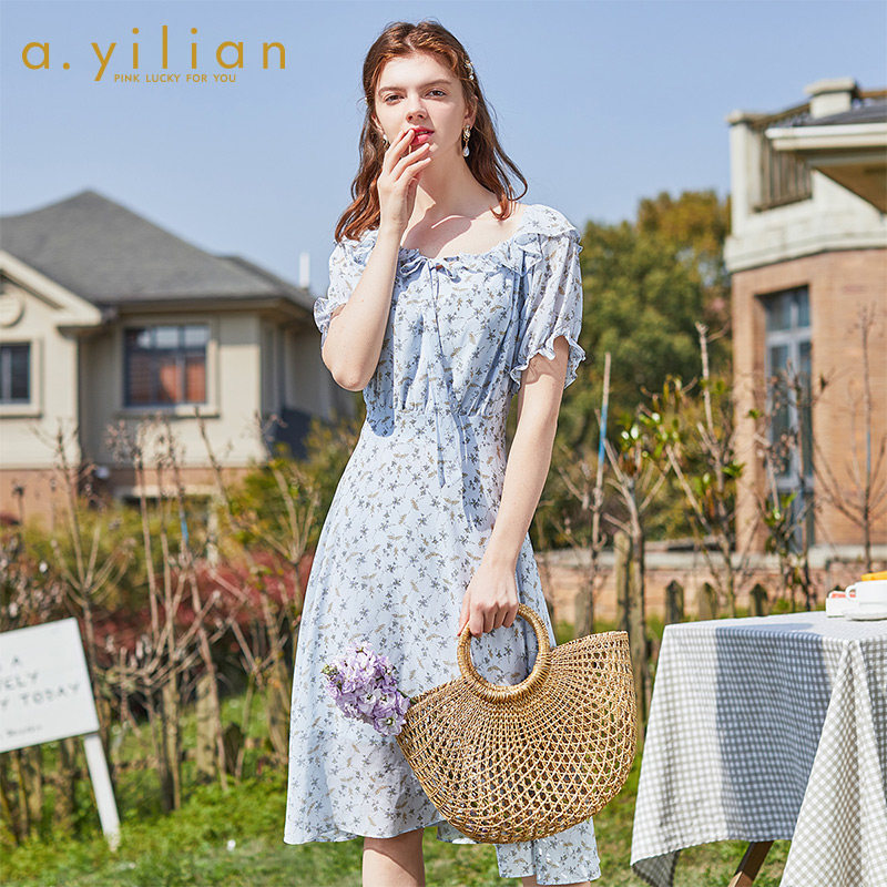  ayilian连衣裙