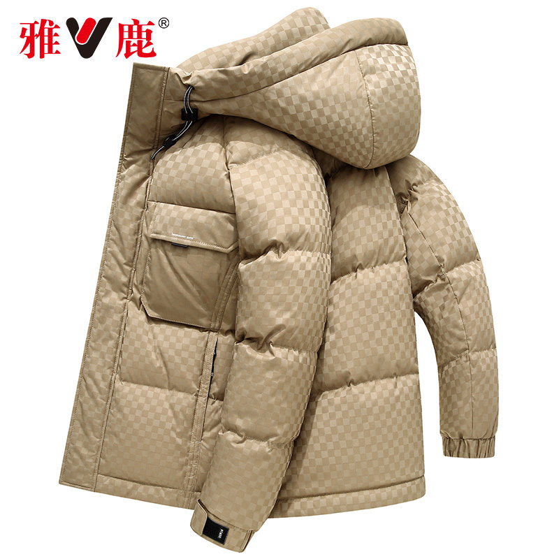 雅鹿男士羽绒服冬季短款2025新款加厚连帽时尚休闲外套保暖白鸭绒