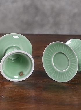 青瓷如玉供奉佛具千年