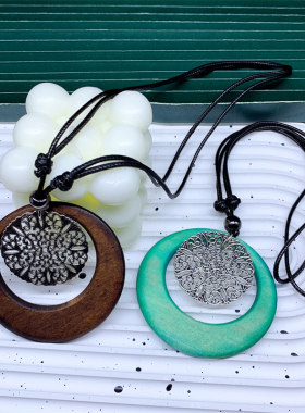 复古民族古银做旧系列木质圆环项链镂空造型男女通用长款毛衣项链