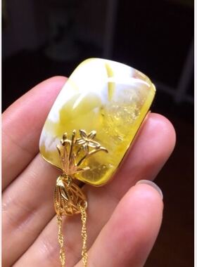 妖孽镶嵌项链蜜蜡吊坠