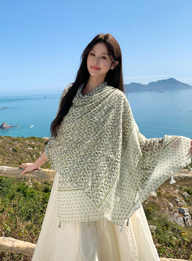 夏季薄纱披肩女防晒沙滩丝巾百搭围巾流苏韩版多功能新款纱巾披风