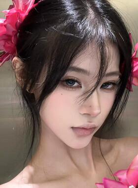 明艳玫红色百合花朵发夹侧边头饰