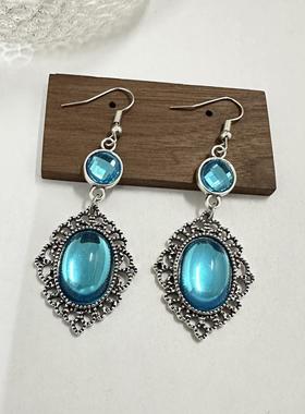 蓝色锆石多层叠戴项链