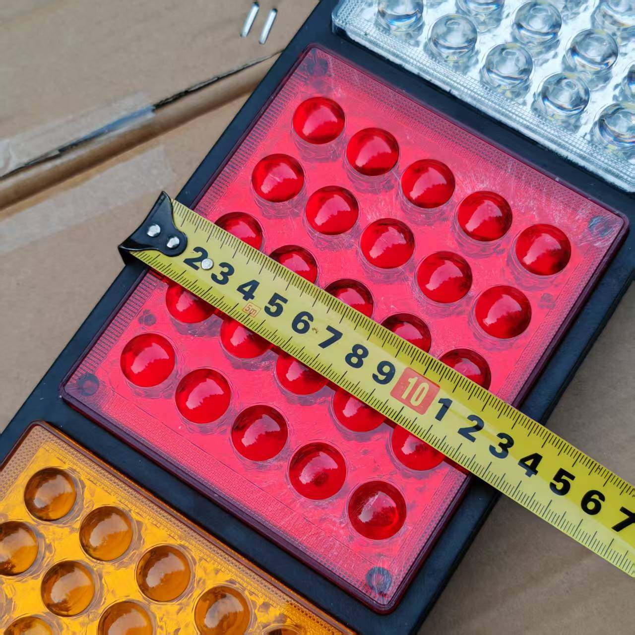 经典透镜140-2后尾灯24v总成LED货车大挂车农用车刹车转向倒车灯,淘宝优惠券,粉丝福利购,淘宝优惠卷