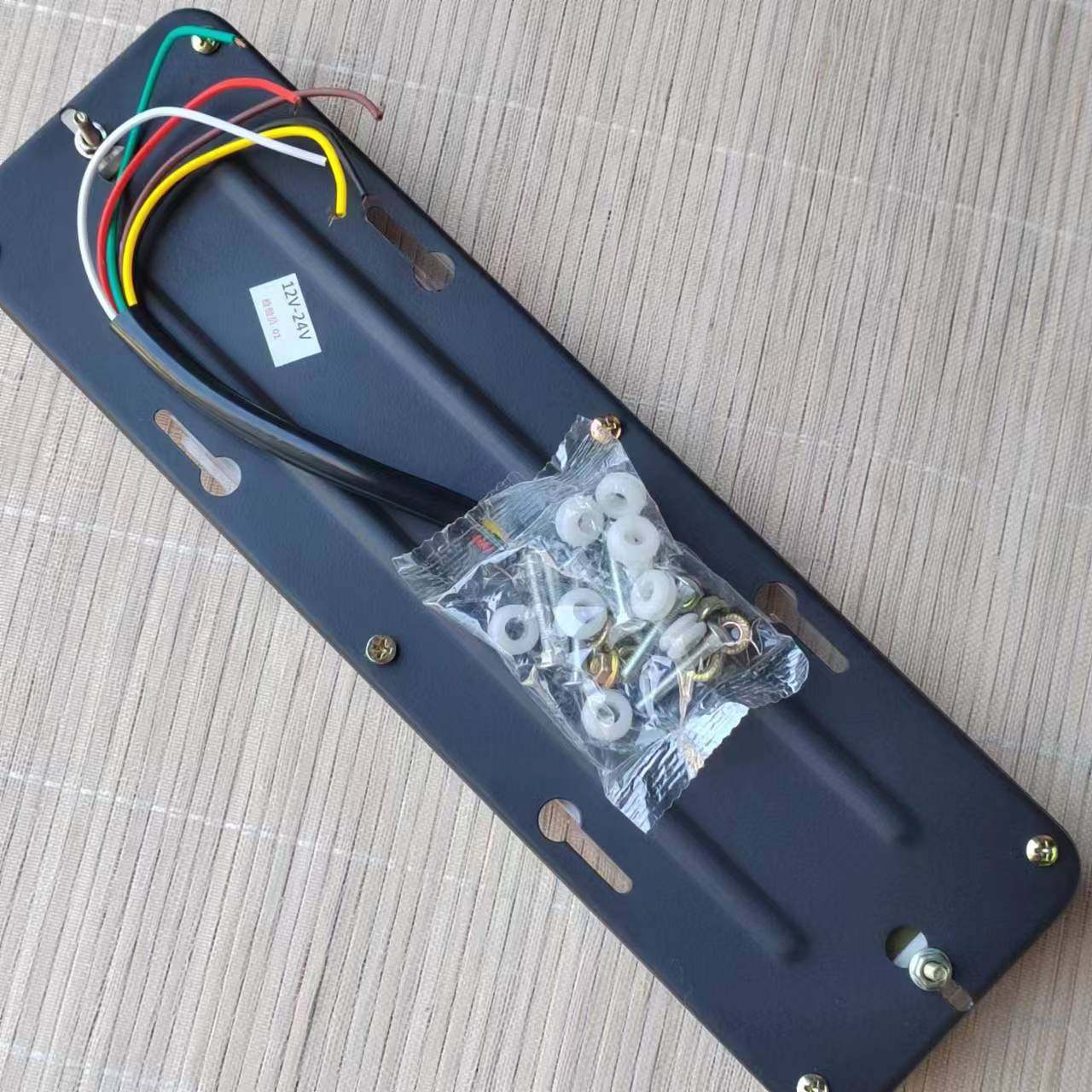 C风131后尾灯总成LED超亮小货车农用车福田时风五征三轮车倒车灯,淘宝优惠券,粉丝福利购,淘宝优惠卷