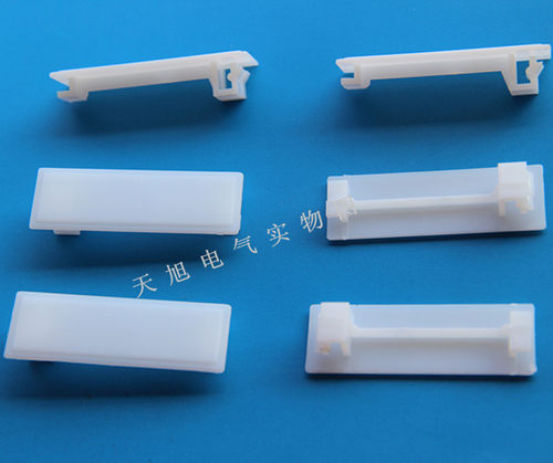 PZ30箱强电箱塑料挡板填空配电箱盖板塑料填充板DZ47C45断路器1P - 图2