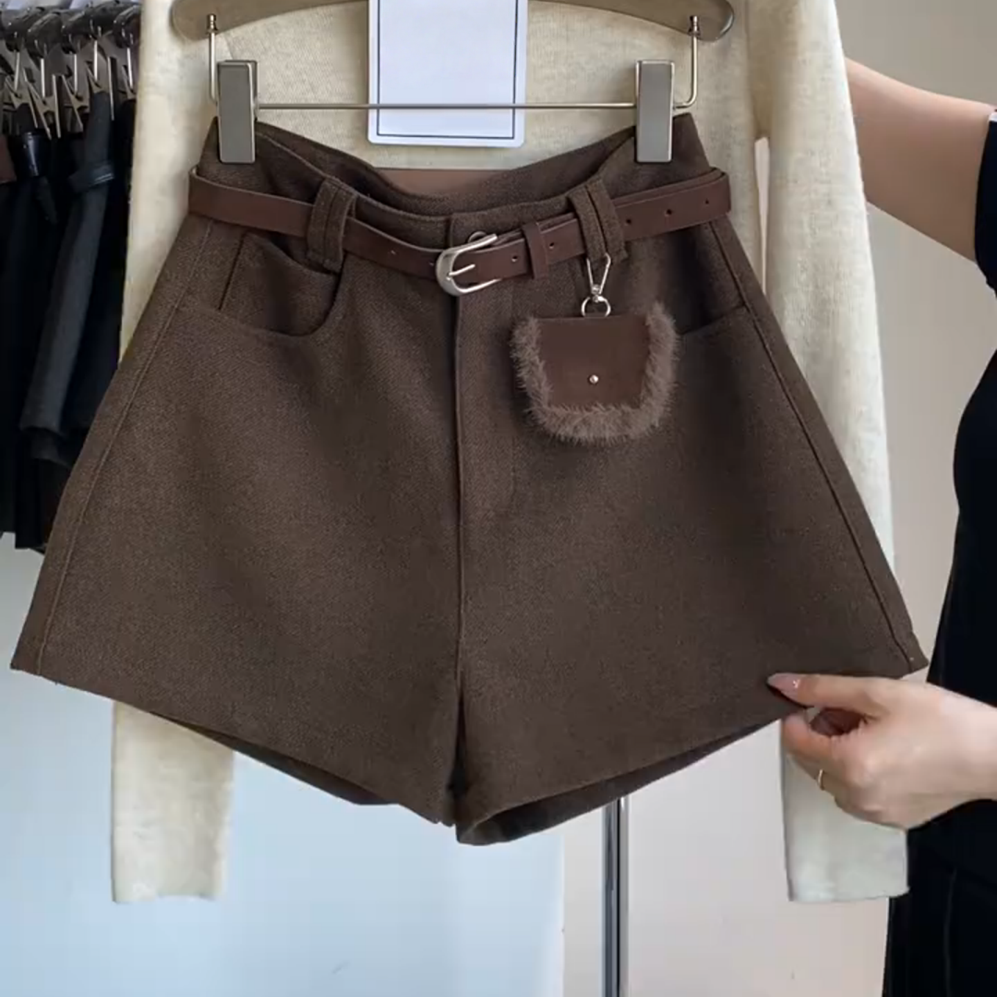 复古咖色短裤女大码胖mm2025秋冬新款显瘦辣妹外穿高腰靴裤休闲裤,淘宝优惠券,粉丝福利购,淘宝优惠卷