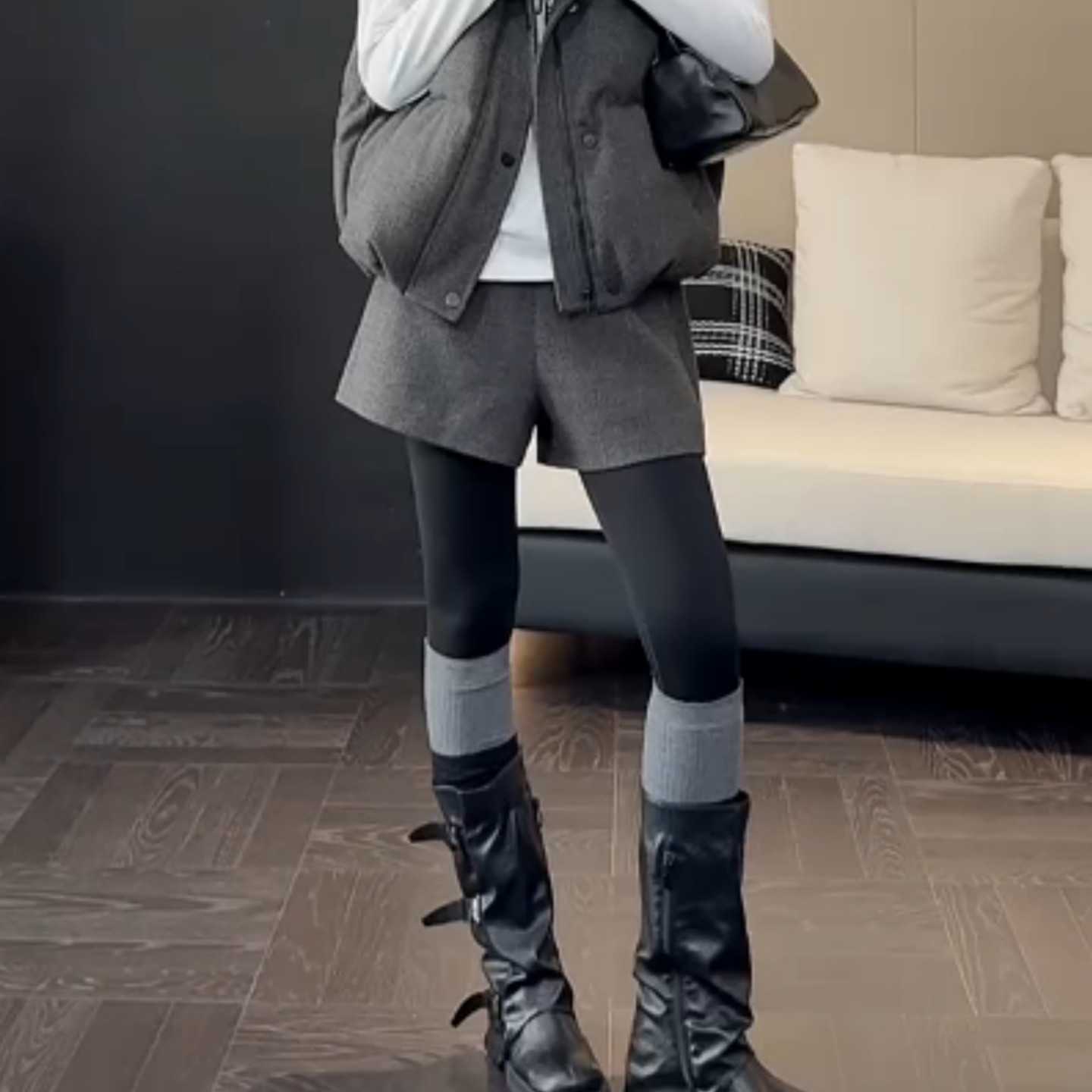 秋冬季新款灰色毛呢裤A字时尚百搭辣妹大码宽松显瘦显高短裤子女,淘宝优惠券,粉丝福利购,淘宝优惠卷