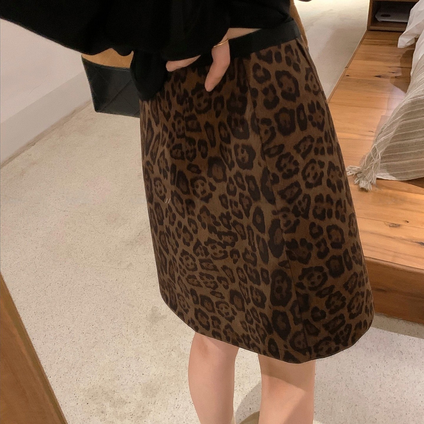 大码梨型身材半身裙女装2025新款秋季复古高腰短裙子防走光A字裙,淘宝优惠券,粉丝福利购,淘宝优惠卷