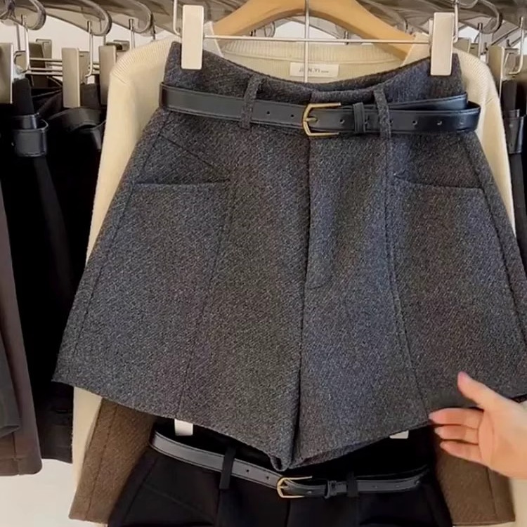 胖mm秋冬毛呢短裤高腰灰色小个子阔腿靴裤a字休闲显瘦口袋短裤女 - 图1