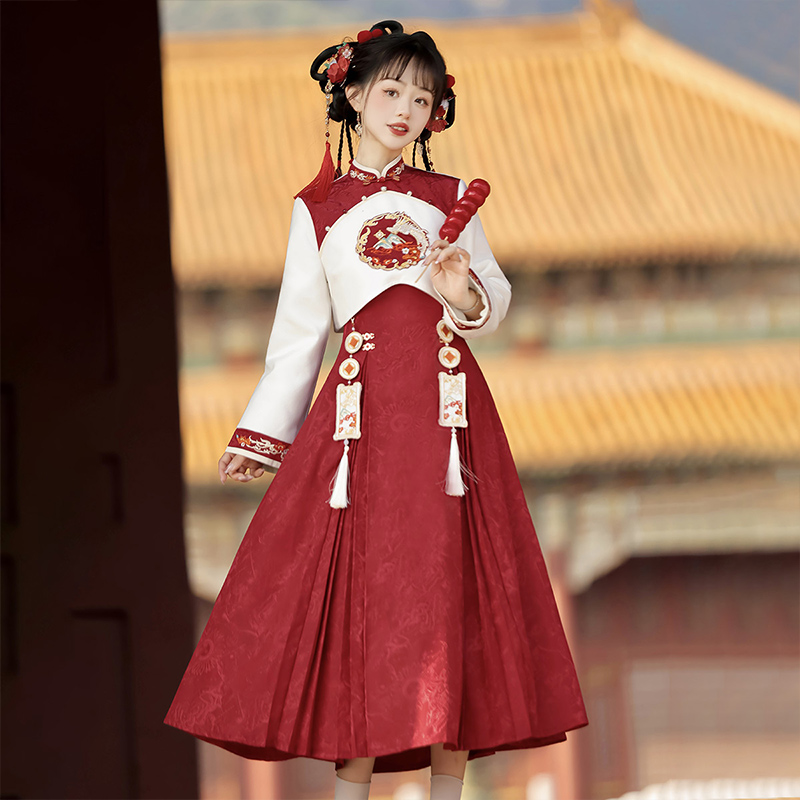 连衣裙女秋冬中国风汉元素过年少女小个子新中式拜年红色新年战袍