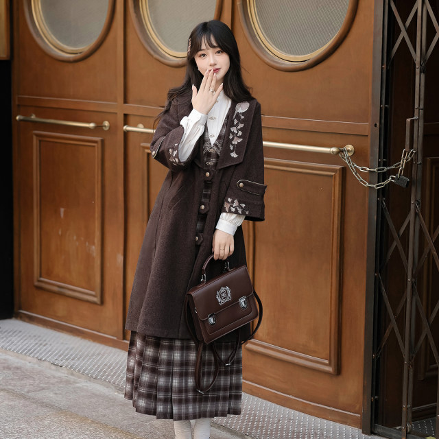Original design winter thickened new Chinese wool coat
