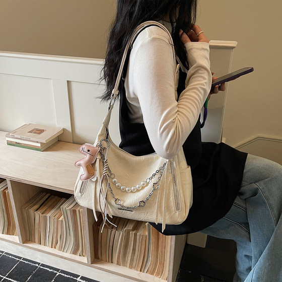 Amy Rabbit Women's Bag 2026 Spring New Style Fashion Versatile Simple Korean Underarm Bag Versatile Casual Niche Tote Bag
