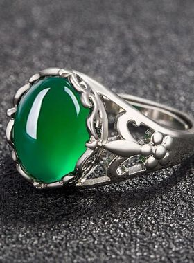 女士高端珠宝仿真绿玛瑙镶嵌玉髓祖母绿红色宝石镀白金戒指可调节