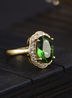 欧美高端珠宝仿真绿碧玺祖母绿锆石镶钻椭圆形镀黄金戒指女士钻戒