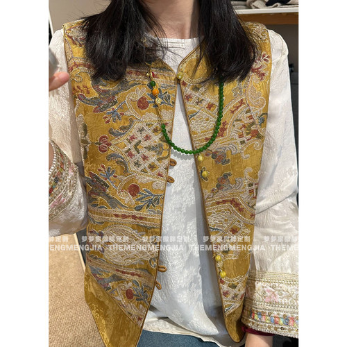高品质重工刺绣黄色马甲女新中式国风复古盘扣坎肩背心外搭上衣潮 - 图0