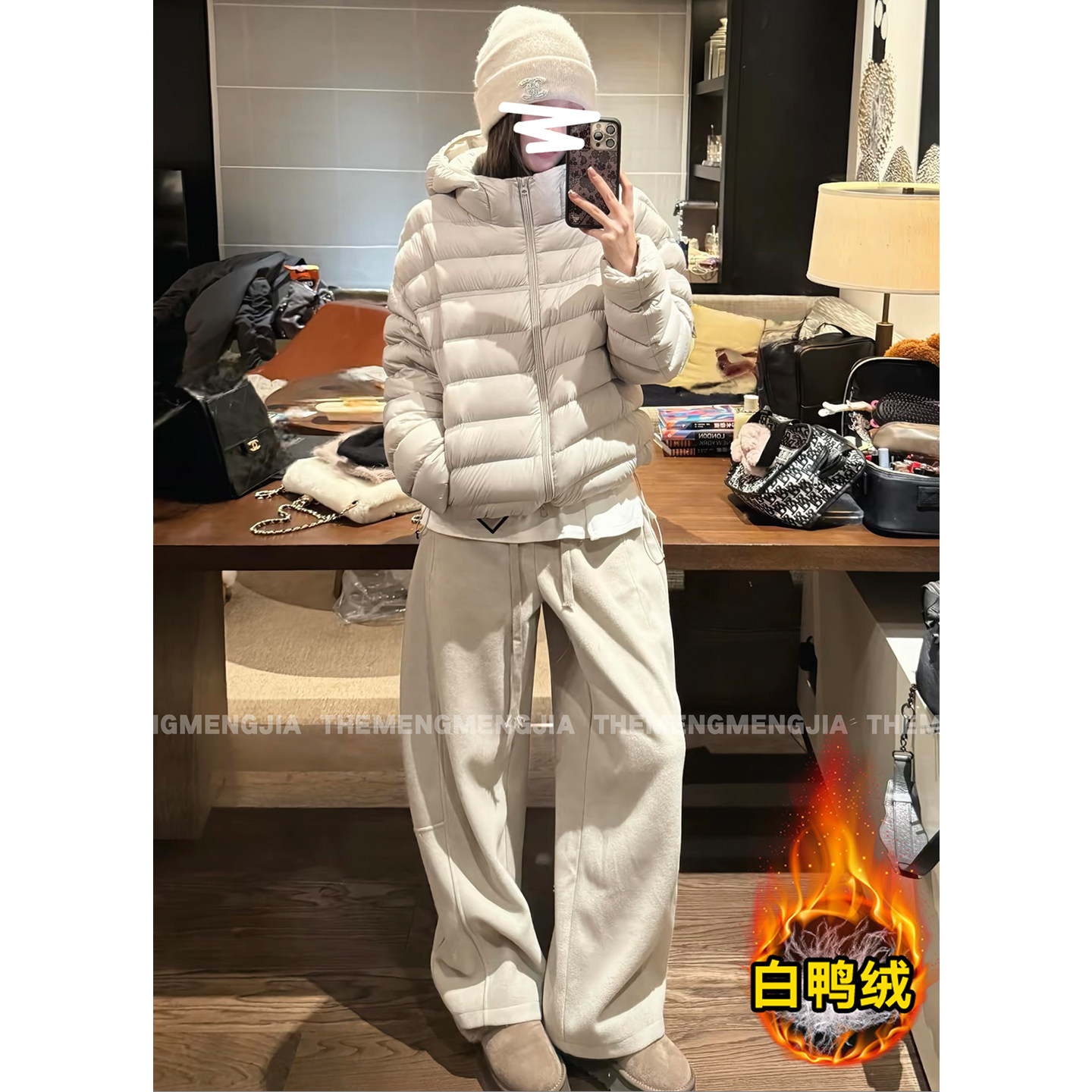 轻薄泡芙排骨羽绒服女2025冬季新款爆款小个子韩系连帽白鸭绒外套