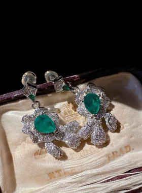 雾色妖姬手捧花宝石项链 富婆的快乐镀18K金帕拉水滴花束锆石耳环