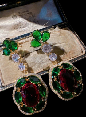 巴西绿玉髓玛瑙弧形宝石手镯 种水盈盈 镀18K金 碧玺算盘锆石手镯