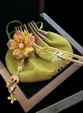 织纹雕金盘花珐琅手链古董感镀18K金蜂巢雕花凤凰戒指步摇百搭