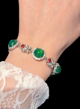 巴西绿玉髓玛瑙宝石手链 水灵水灵富贵豆 冰蓝帕拉雪花锆石 项链