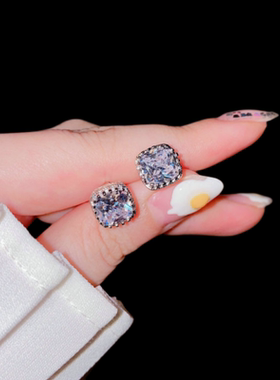 粉水晶水滴皇冠2克拉方钻 长方 切割手工镶钻戒指镀18K白金饰品