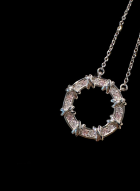 璀璨发光交错宝石戒指 镀18K金八心八箭锆石闪钻戒指 花叉叉手链