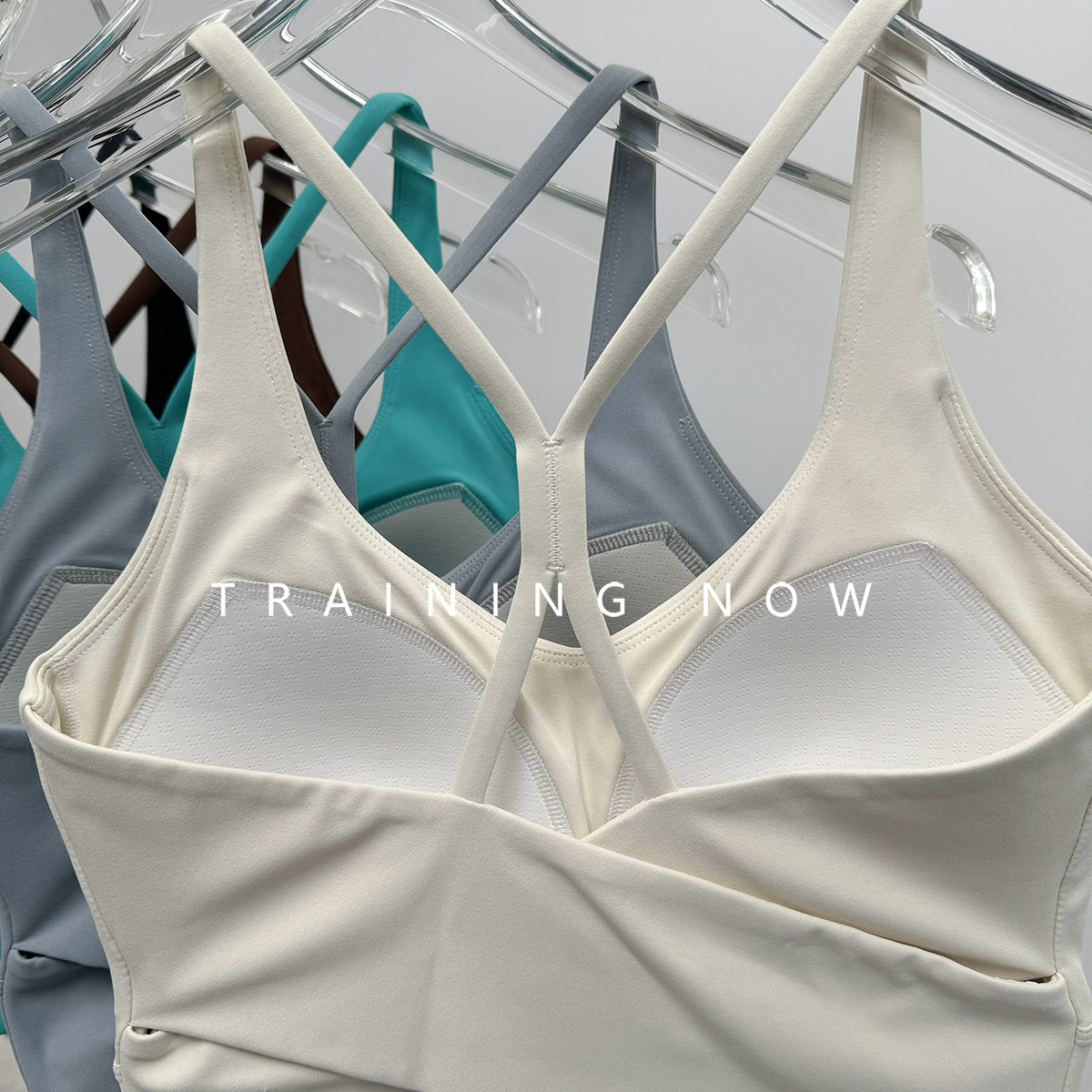 美背瑜伽内衣女健身服文胸防下垂跑步外穿带胸垫运动上衣吊带外穿,淘宝优惠券,粉丝福利购,淘宝优惠卷