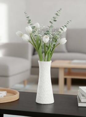白色陶瓷郁金香花瓶客厅茶几摆件