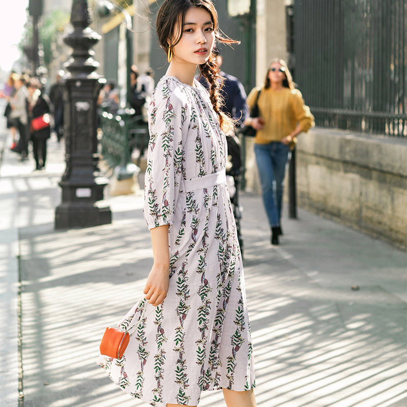  茵曼翰飞连衣裙