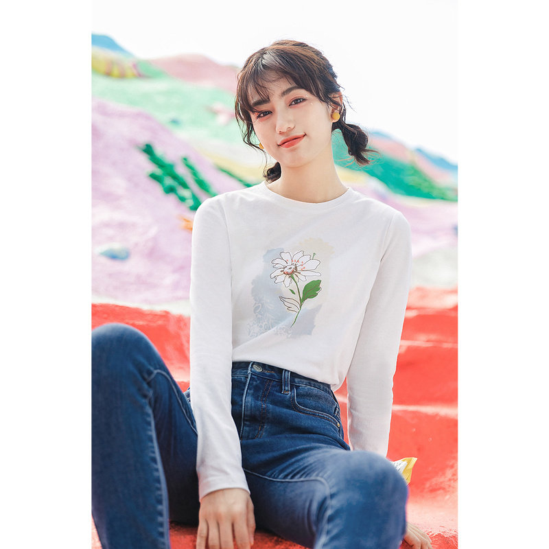 茵曼2022新款春装长袖t恤感打底衫 茵曼翰飞T恤