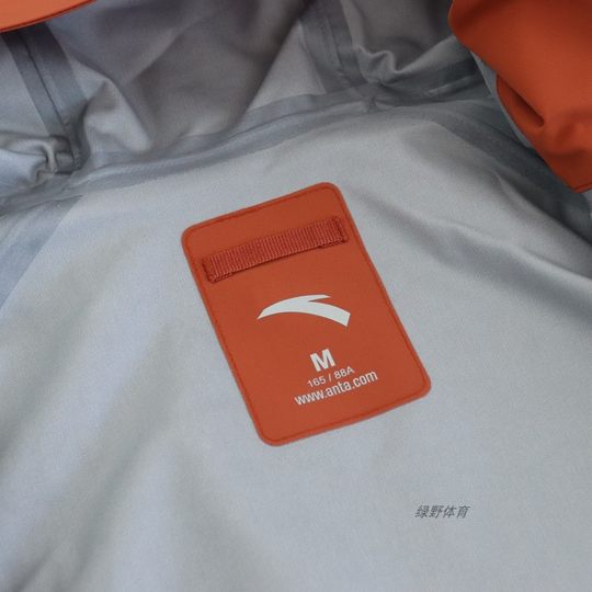 安踏女子单风衣春秋防水透气连帽梭织户外训练运动上衣162447629U