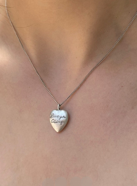 bm细链女生字母爱心项链