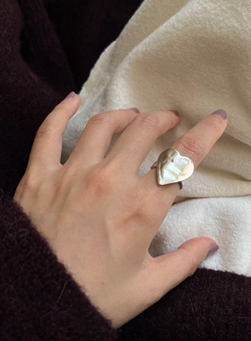 银色爱心戒指女小众设计精致指环