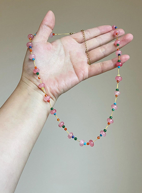 彩色多巴胺串珠项链高级感秋冬