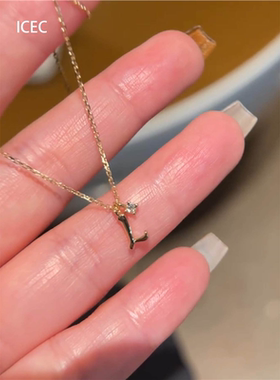 金色字母L项链女配饰精致百搭