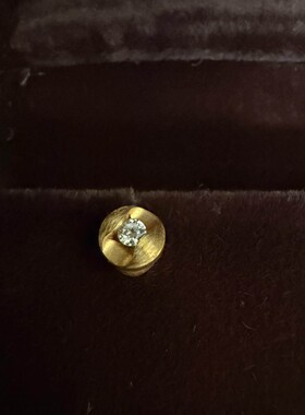 复古拉丝旋纹藏星金球镶钻耳钉