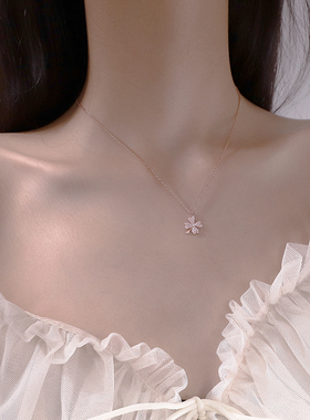 幸运四叶草项链轻奢小众吊坠礼物