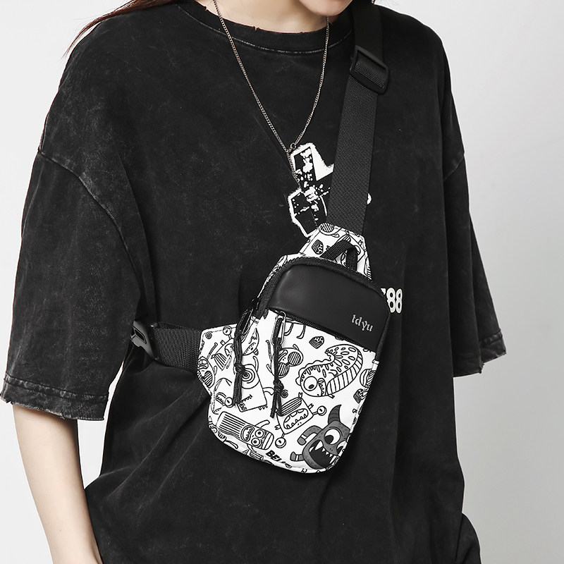 Graffiti crossbody bag men's sports shoulder bag chest bag
