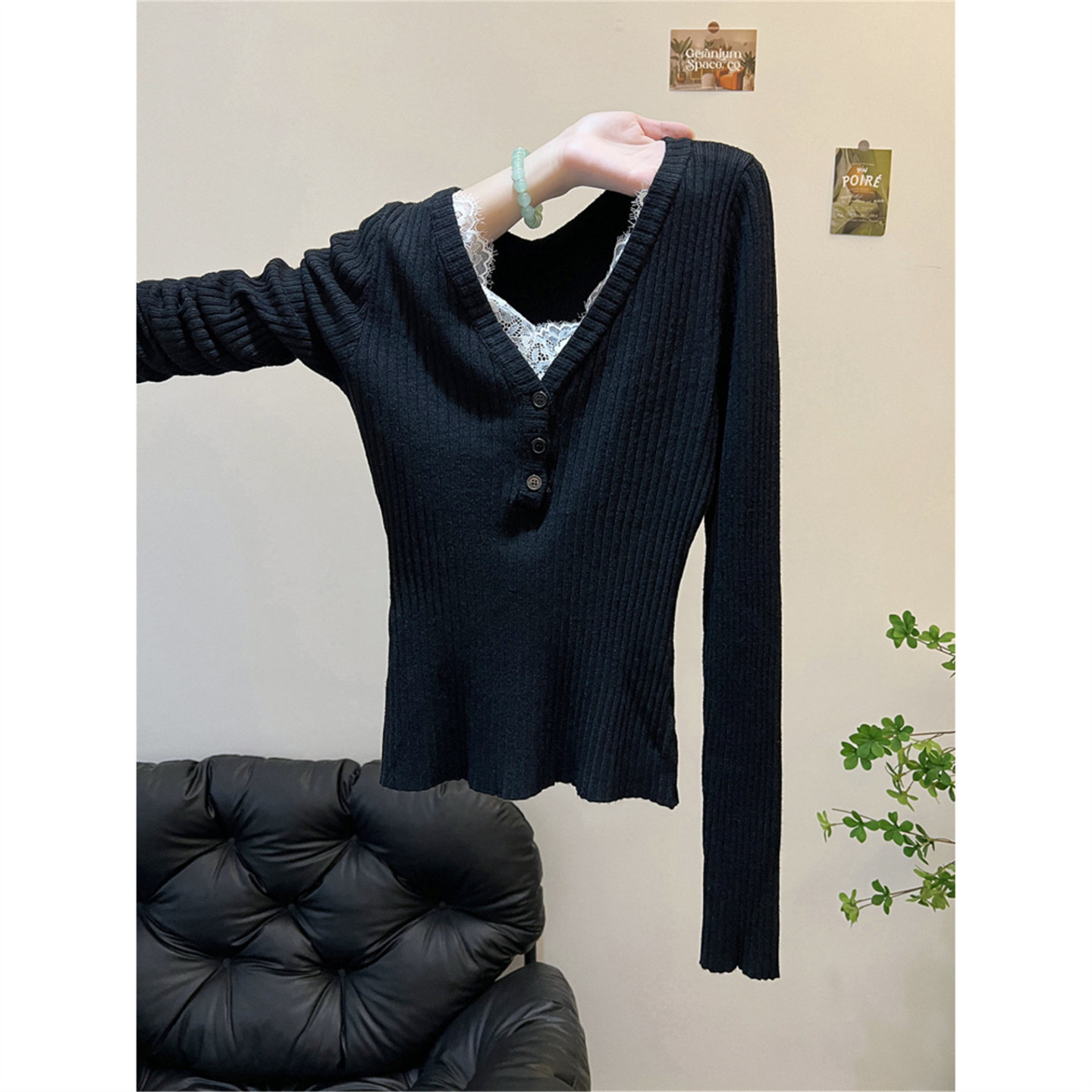 法式高级感别致蕾丝拼接v领长袖打底针织衫上衣春秋冬内搭毛衣女,淘宝优惠券,粉丝福利购,淘宝优惠卷