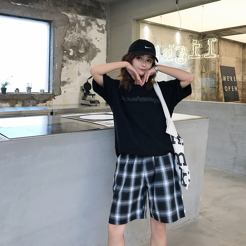 衣梵诗旗舰店黑白格子短裤女夏宽松学生直筒五分裤阔腿情侣宽松bf风速干裤沙滩3