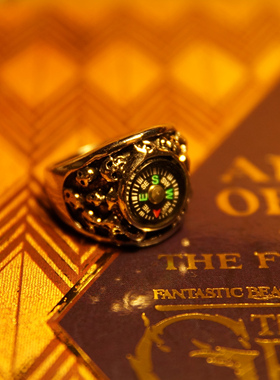 熠先生的蒸汽大陆戒指复古花纹