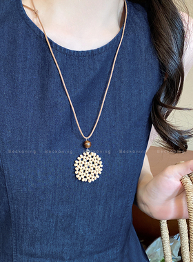 波西米亚风月牙爱心吊坠编织项链女款2026新款秋冬长款配饰锁骨链