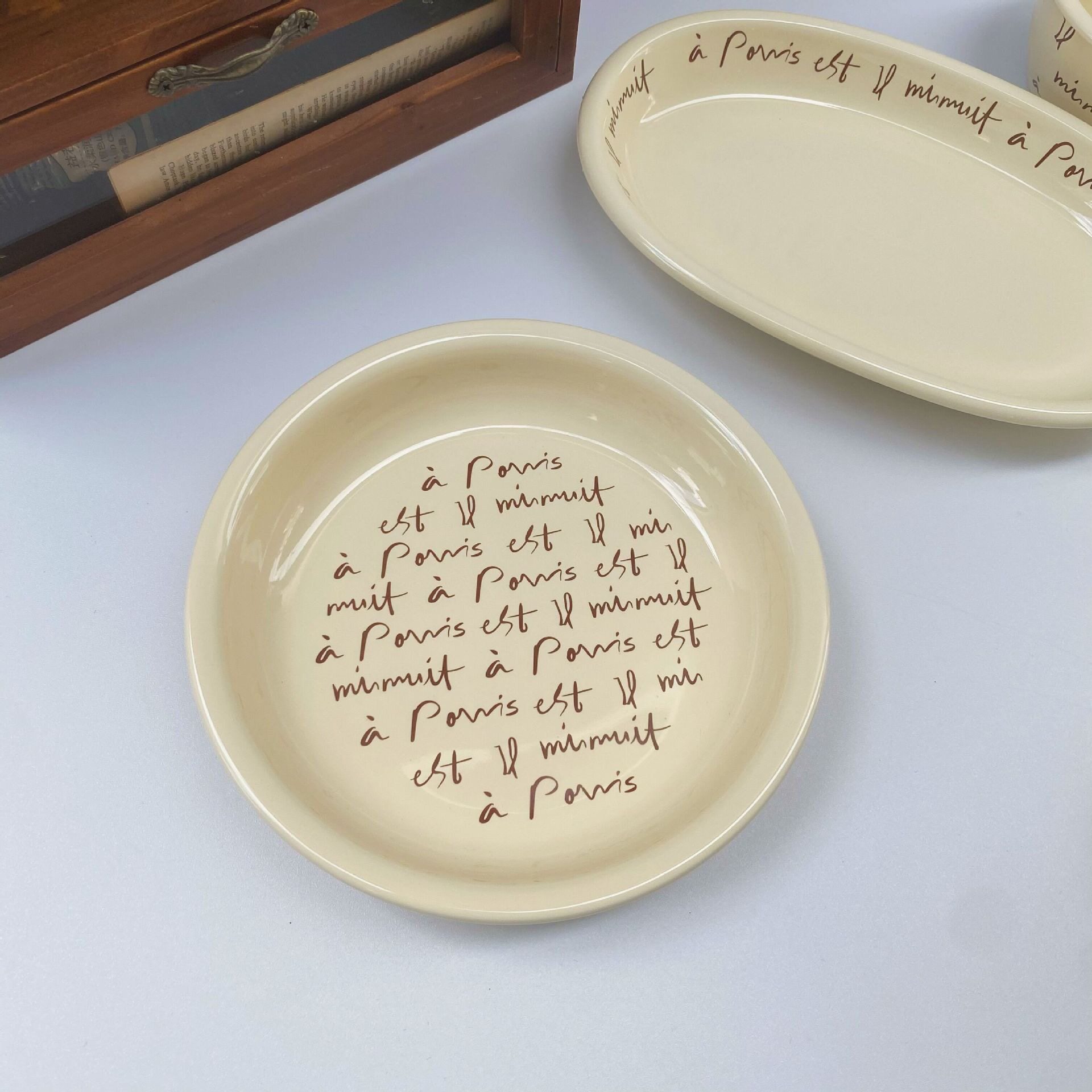 陶瓷餐具奶油色复古鱼盘甜品盘椭圆盘深盘餐盘粗陶沙拉碗ins燕麦